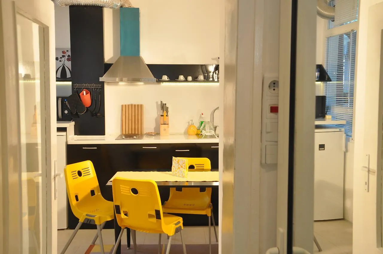 Arlequin Apartment Varna
